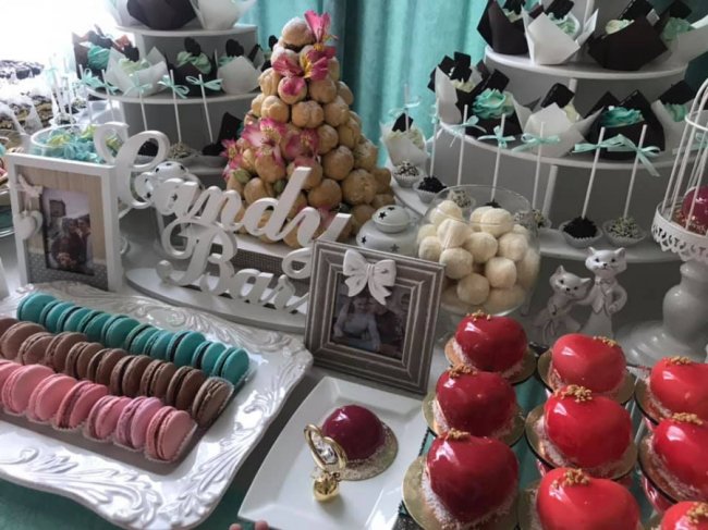 Волинський телеведучий та журналістка відгуляли весілля. ФОТО