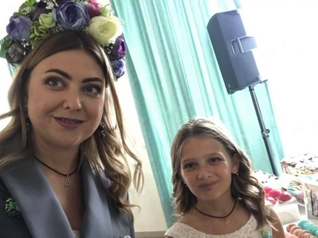 Волинський телеведучий та журналістка відгуляли весілля. ФОТО