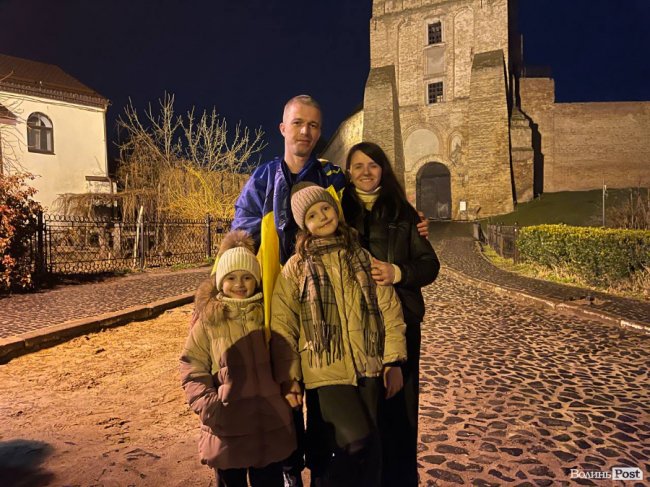 У Луцьку зустріли лучанина Віктора Мальчевського, який повернувся додому з полону. ВІДЕО