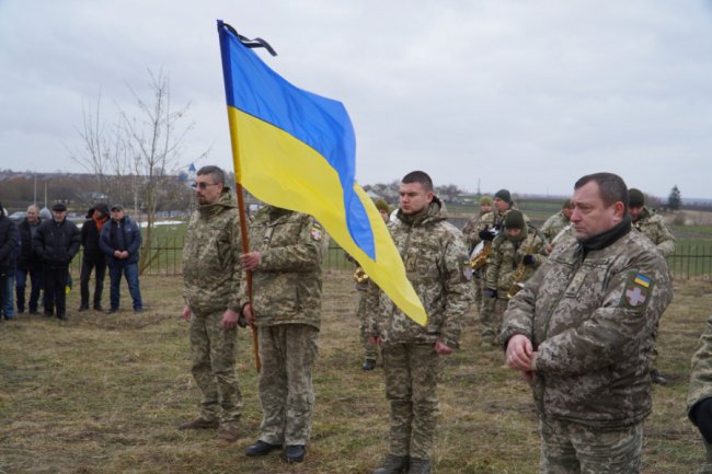 Громада Володимира провела в останню путь Героя Петра Янкевича