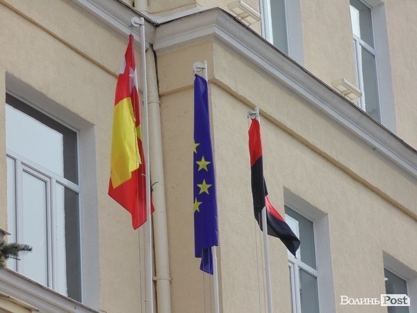 У Луцьку пікетували мерію. ФОТО