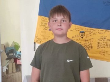 Юний рожищанин пожертвував гроші зі скарбнички на антидрон для ЗСУ