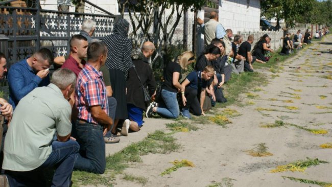 На Волині попрощалися із загиблим Героєм Юрієм Франком. ФОТО