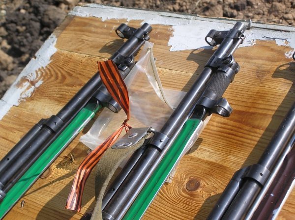 Бійці 51-ої бригади знайшли склад зброї терористів. ФОТО