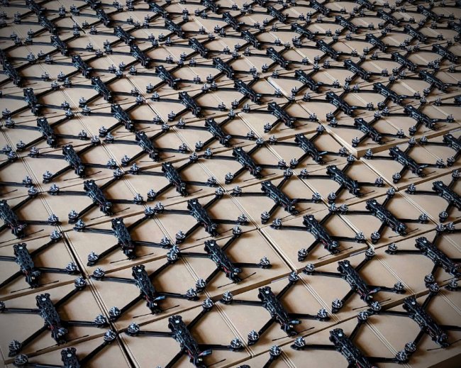 Міськрада на Волині передасть на фронт сотні FPV-дронів