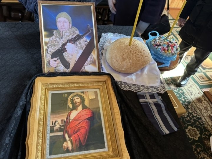 У громаді біля Луцька попрощалися з Героєм Василем Філончуком