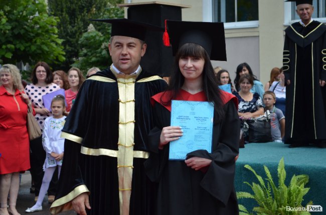 У луцькому політесі «відгуділи» випускний. ФОТО