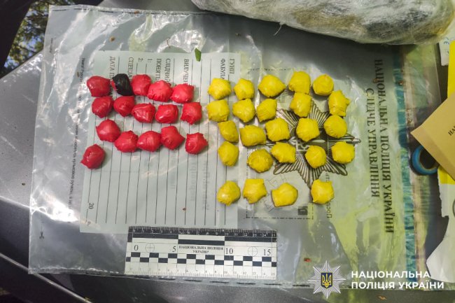 На Рівненщині поліцейські затримали двох «закладчиків» із Волині. ФОТО