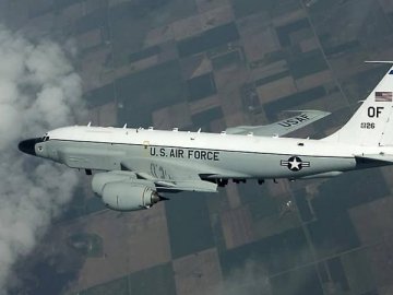 Над Волинню літав розвідувальний американський літак.ВІДЕО