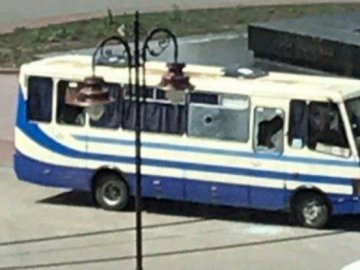 Опублікували телефонну розмову терориста із родичем заручниці автобуса у Луцьку