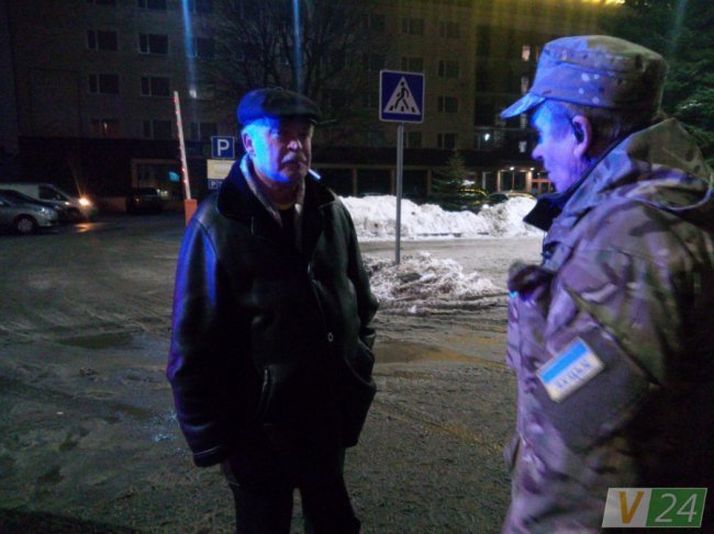 У Луцьку п’яна пасажирка авто влаштувала «шоу» патрульним