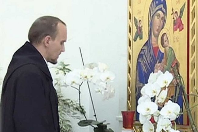 Зворушлива історія життя: чоловік через 35 років розшукав маму, яка відреклася від нього ще в пологовому