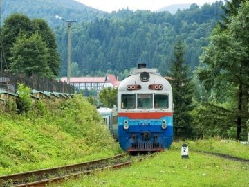 Хочуть відновити пасажирські поїзди з окупованого Донбасу
