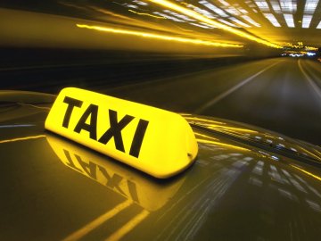 У Луцьку таксист повернув гроші клієнтці після допису в Facebook