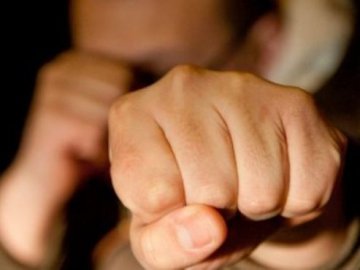 У Ковелі чоловік відлупцював співмешканку