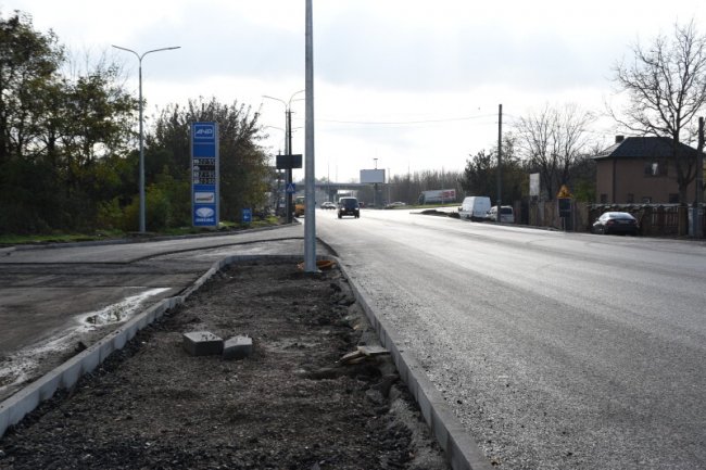 Соборності та Ківерцівська: розповіли, як проходить ремонт доріг та дворів у Луцьку. ФОТО