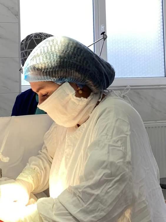 На Волині хірурги видалили в пацієнтки 4-кілограмову пухлину