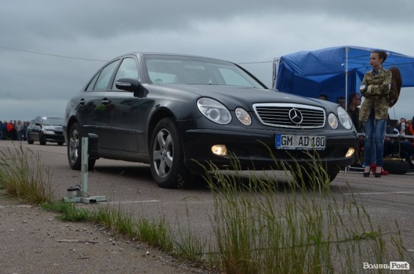 Під Луцьком визначили переможця з дрег-рейсінгу. ФОТО