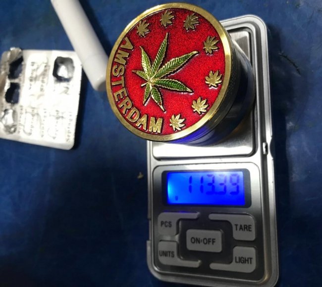 Через волинський кордон громадянин Колумбії хотів провезти коноплю