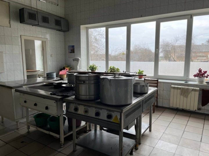 З пліснявою та без ліфта: у лікарні на Волині виявили порушення