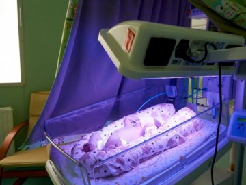 Як на Волині рятують передчасно народжених немовлят 