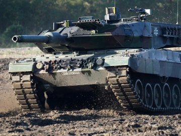 Перші танки Leopard вже прибули в Україну, –  Міноборони Польщі