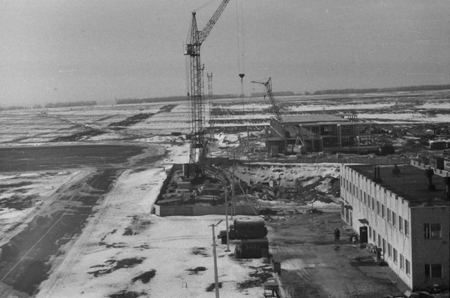 Як під Луцьком будували аеропорт. АРХІВНІ ФОТО