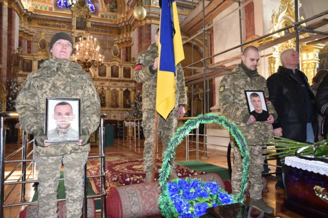 У Луцьку попрощалися з двома Героями, життя яких забрала війна