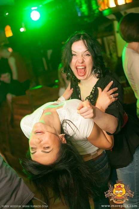 Як у Луцьку танцювали під закарпатський рок-н-рол. ФОТО