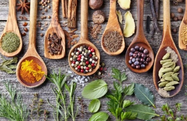 Спеції: ароматне багатство світової кухні