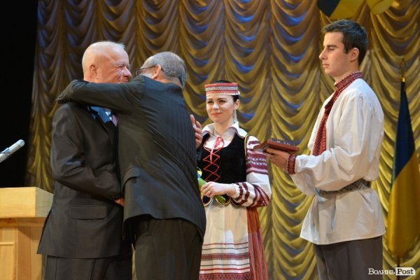 Ювілей Волині: вітання, оплески та нагородження «відомих і почесних». ФОТО