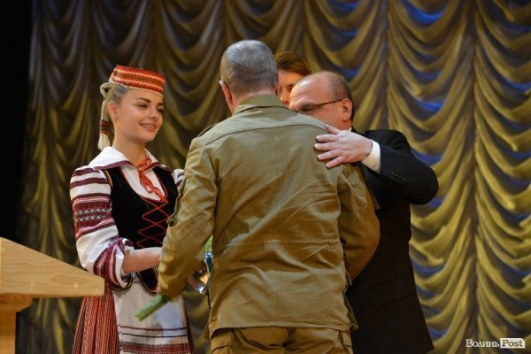 Ювілей Волині: вітання, оплески та нагородження «відомих і почесних». ФОТО