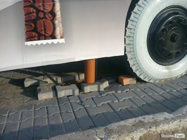 У Луцьку відкриють тролейбус-кафе. ФОТО