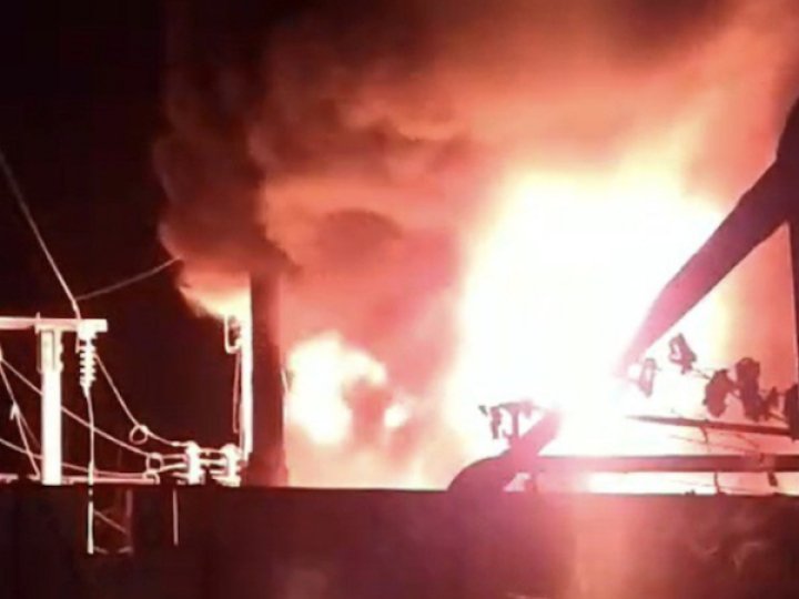 Росіяни вкотре атакували залізницю: затримуються понад 40 поїздів