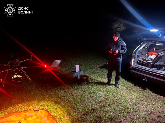 На Волині у лісі заблукала жінка