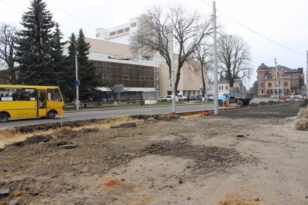 У Луцьку розпочався капітальний ремонт вулиць та дорожньої інфраструктури. ФОТО 