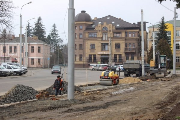У Луцьку розпочався капітальний ремонт вулиць та дорожньої інфраструктури. ФОТО 