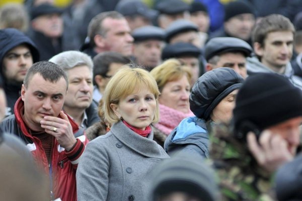 Антивоєнне віче в Луцьку: обличчя майдану. ФОТО