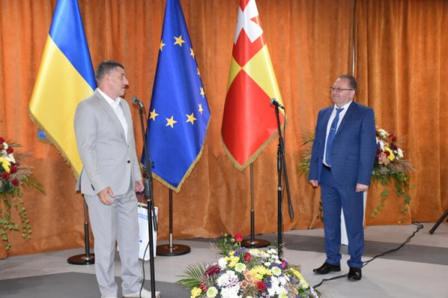 Привітати лучан з Днем міста приїхали 11 іноземних делегацій. ФОТО