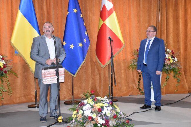 Привітати лучан з Днем міста приїхали 11 іноземних делегацій. ФОТО