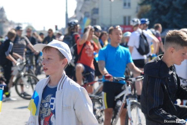 Велопробіг до Дня Незалежності в Луцьку. ФОТО