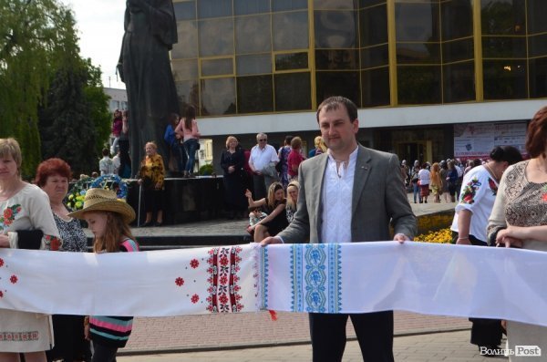 У Луцьку відбувся фестиваль вишитих рушників