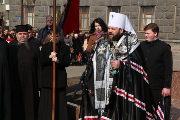 «Досить цілувати всі портрети», - митрополит Михаїл до волинської влади. ФОТО.ВІДЕО