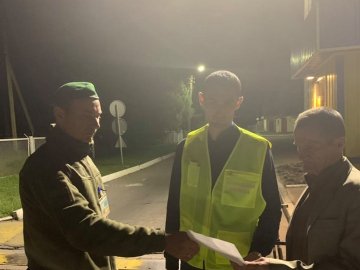 Волинські міграційники видворили за межі країни росіянина, який незаконно перебував 