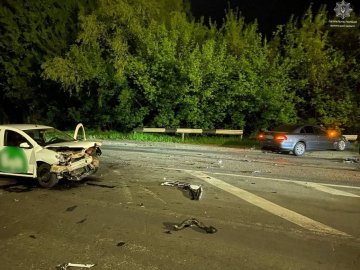 У Луцьку не розминулися Renault та Mercedes