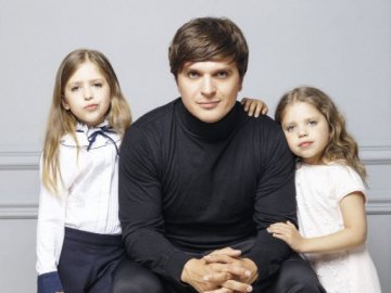 Відомий ведучий Анатолій Анатоліч став навколосвітнім мандрівником