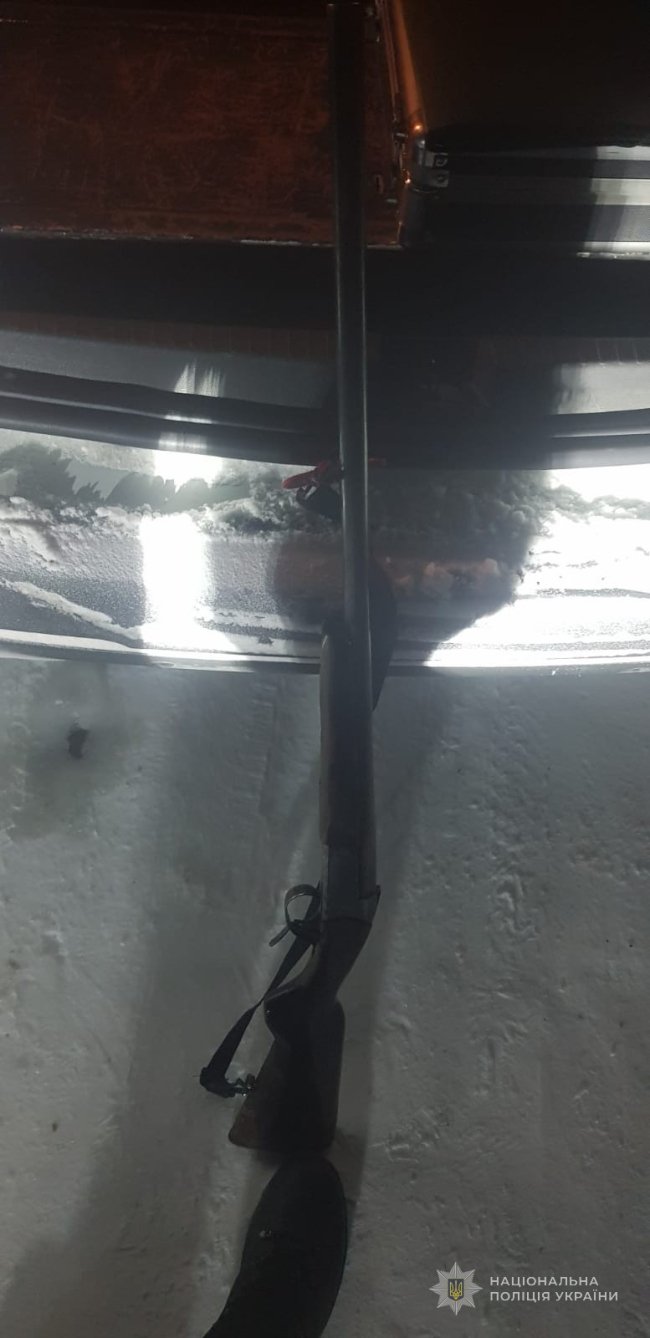 200 доларів - аби уникнути покарання: волинянин незаконно вполював зайця та козу