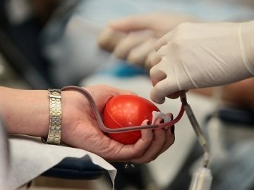 Розповіли, скільки людей здали кров Владу Андрушківу