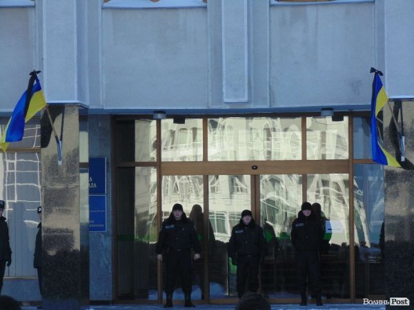  У Луцьку помолилися за загиблих у Києві і волю України. ФОТО