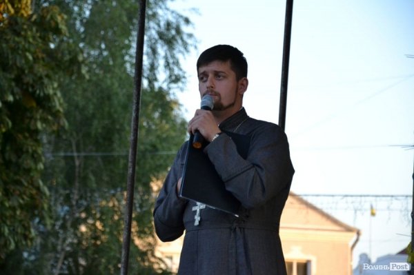 У центрі Луцька молилися за Україну.ФОТО